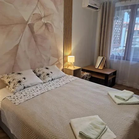 Garden Of Eden- Mintgarden- 1